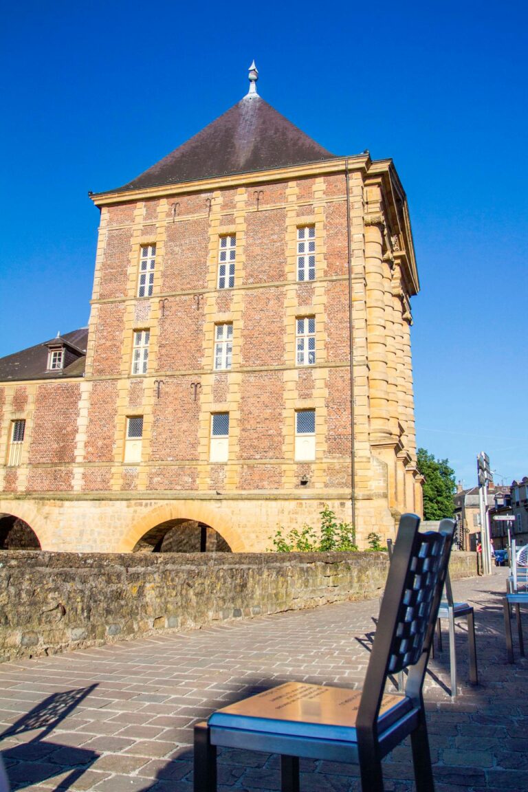 Façade du Musée Rimbaud ©Laetis - VisitArdenne Johan Barrot