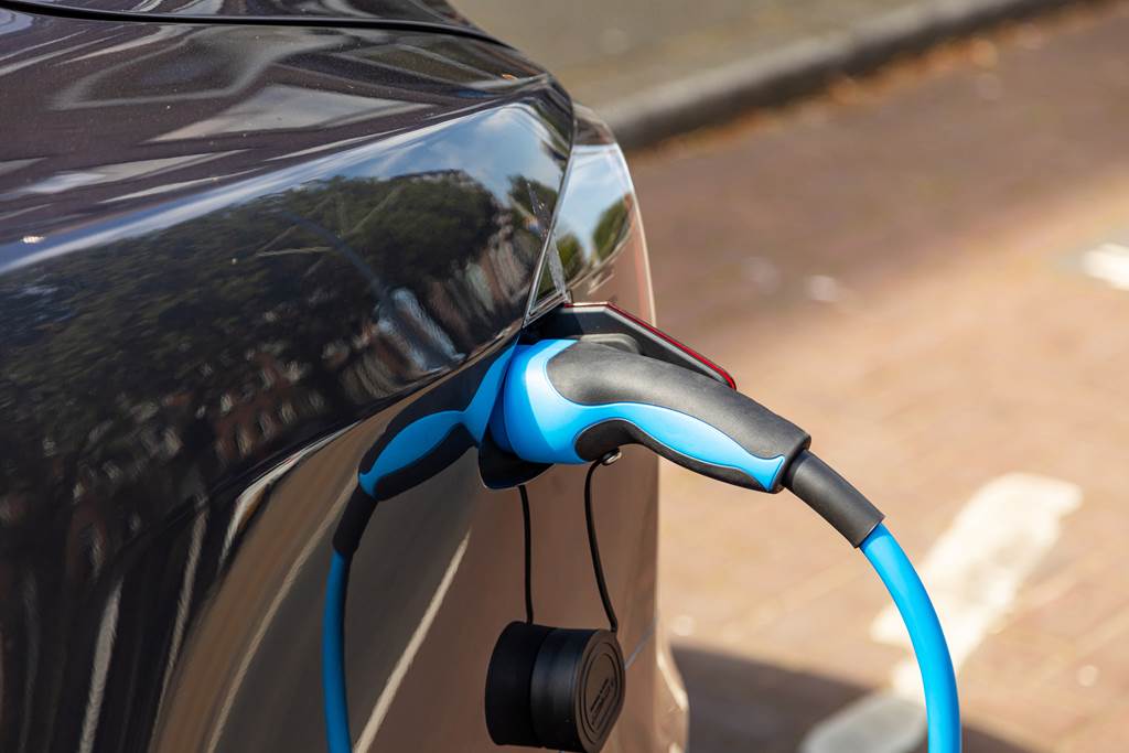 Borne de recharge véhicules électriques