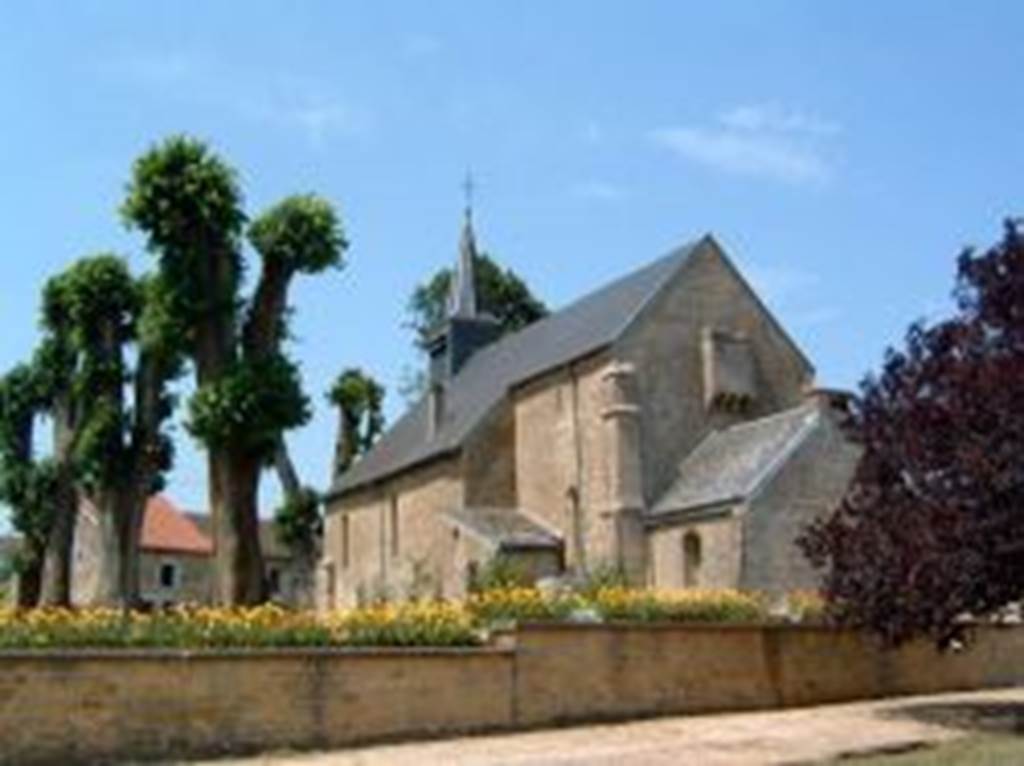 Eglise Fortifiée de Bulson