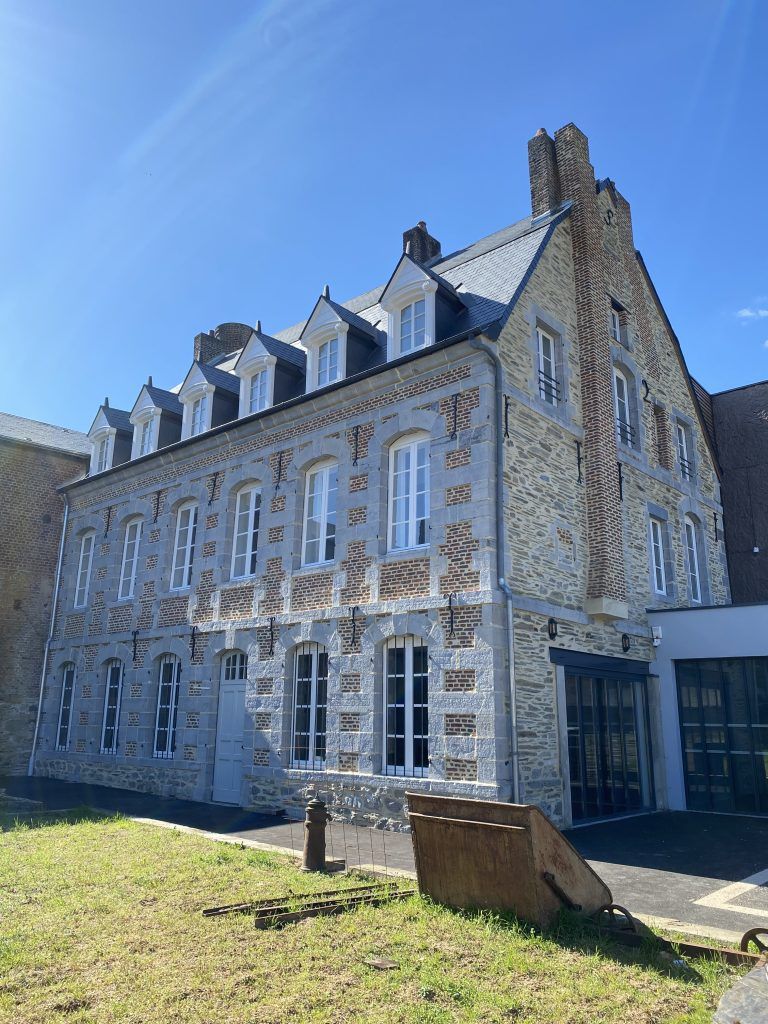 Musée de l'ardoise à Fumay - extérieur ©Mickaël Jeanty