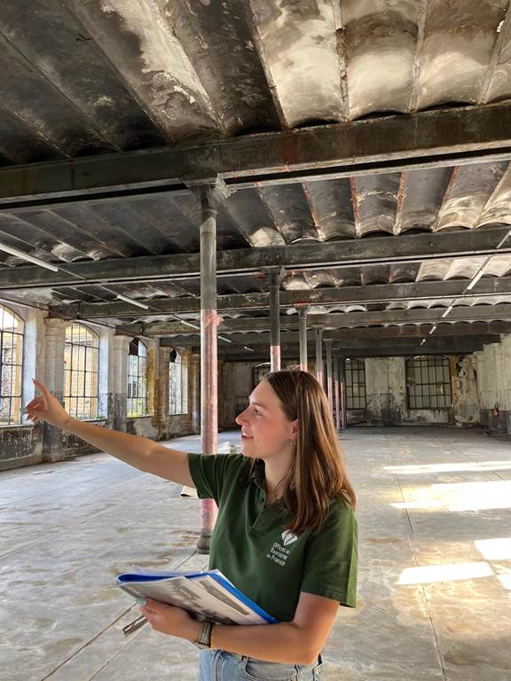 Visite guidée de Mézières et la Macérienne