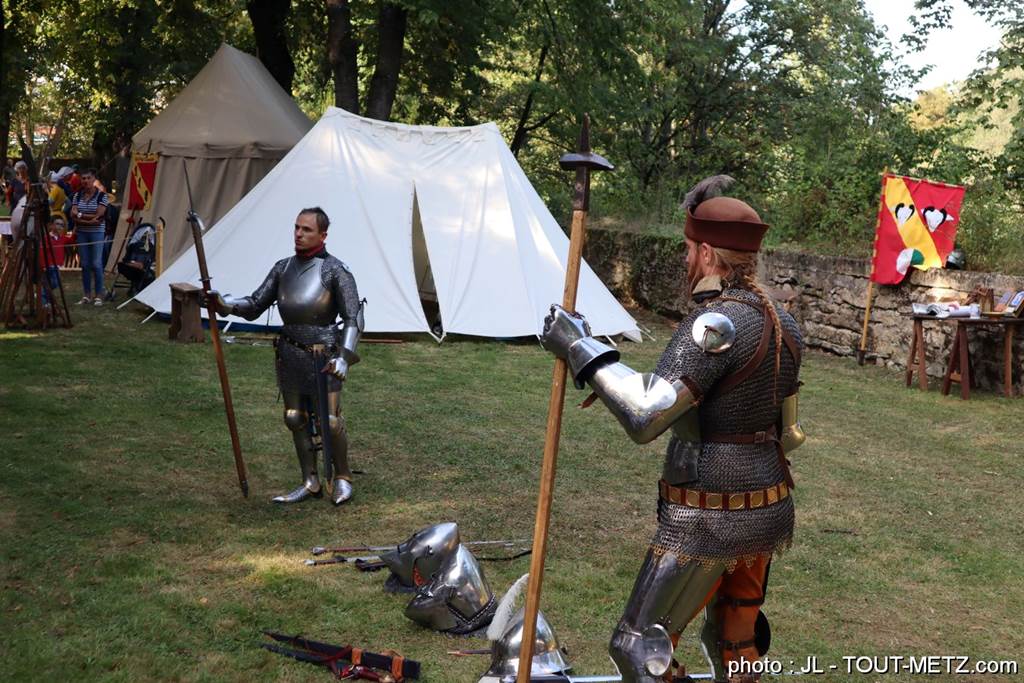 Compagnies sur le site de Mont Cornu