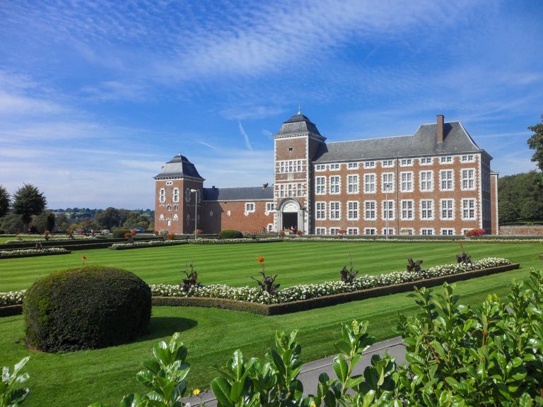 Le château du Domaine de Wégimont.