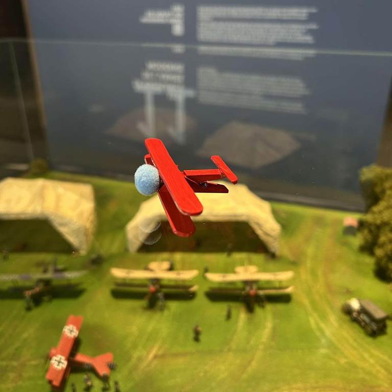 Atelier fabrication d'un magnet avion