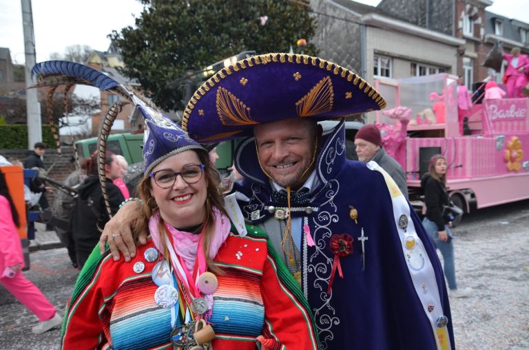 Participants au Carnaval d'Amay.