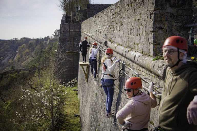 Accropierre - Participants parcours remparts fort de Charlemont.