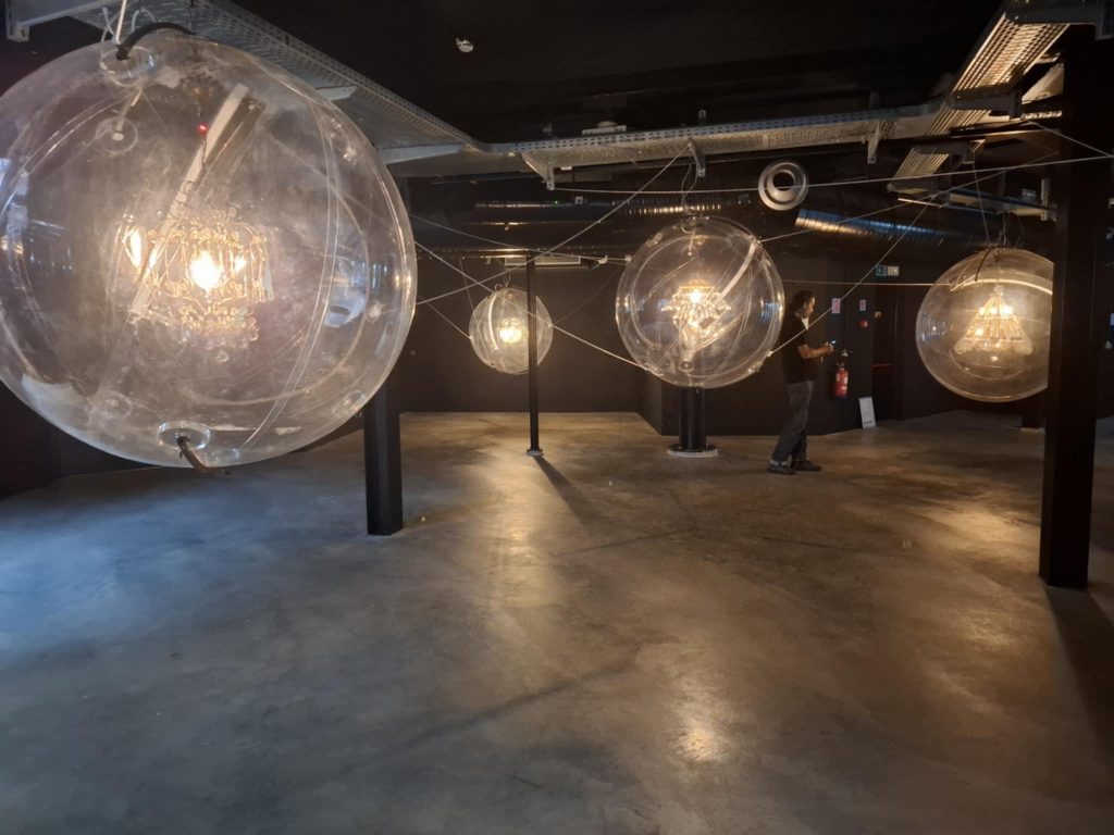 Vivien Roubaud - "Temps Suspendu"