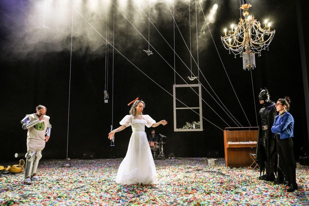 Théâtre | « Une pièce sous influence »