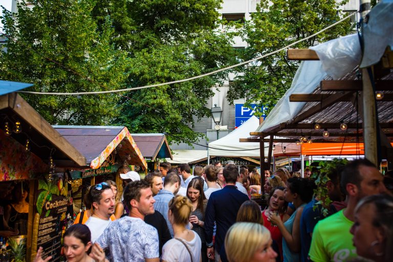 Le village Gaulois à Liège, ambiance générale.