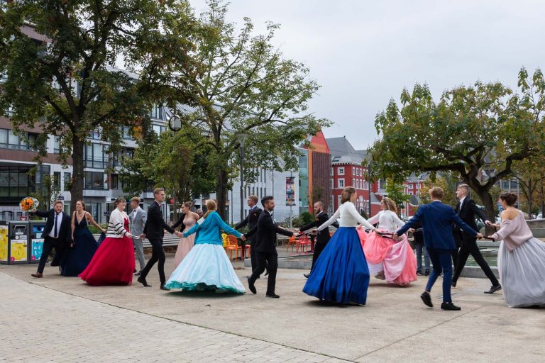 Défilé folklorique.