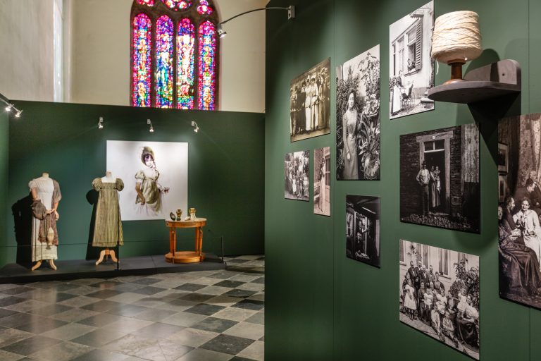 Exposition Mémoire Tissée au Musée de la Vie wallonne.